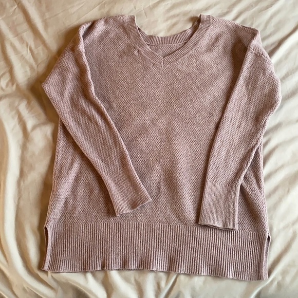 Pink Sweater - Picture 1 of 5
